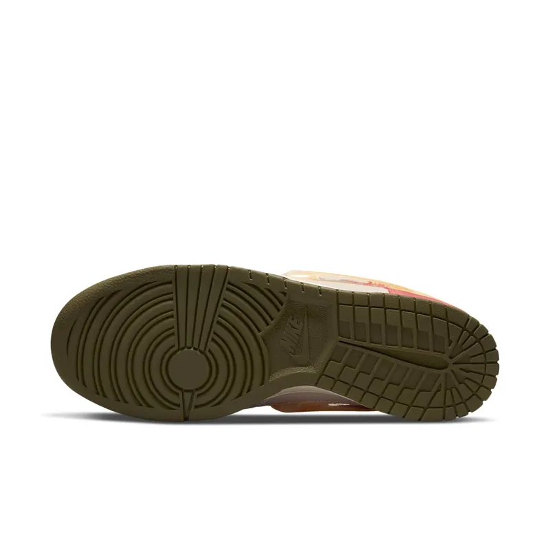 Nike x Social Status Free Lunch Dunk Mid Strawberry Milk (DJ1173-600)