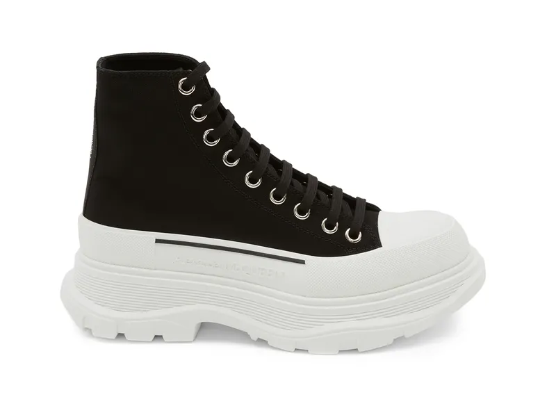 Alexander McQueen Tread Slick Lace Up Boot Black White (604254W4MV21070)