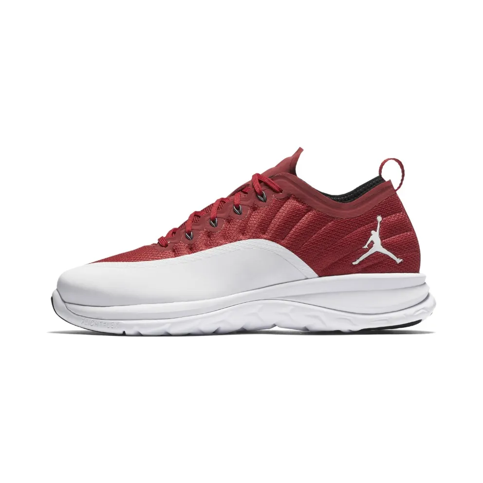 Jordan Trainer Prime Gym Red