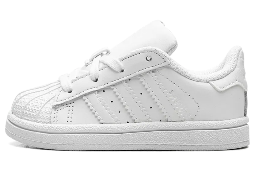 Adidas SuperStar “Triple White” (B23663)
