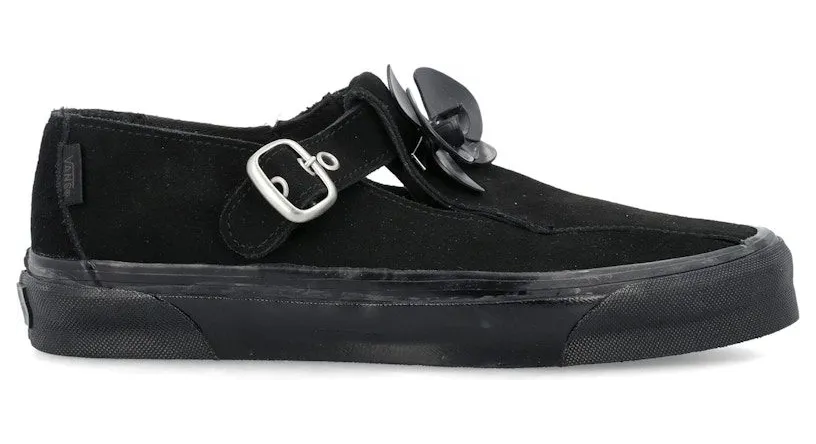 vans-style VN0007QFBLK