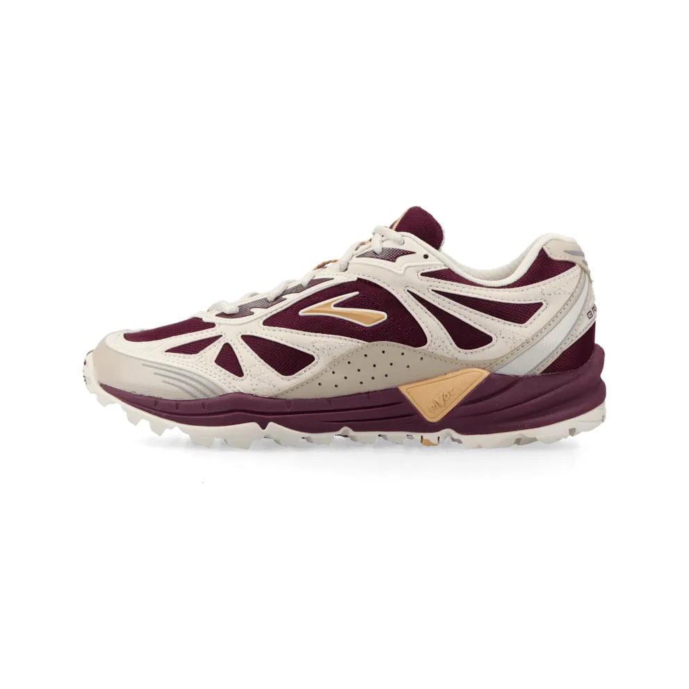 Brooks Cascadia 1 Beet Moonbeam (110502-1D-971)