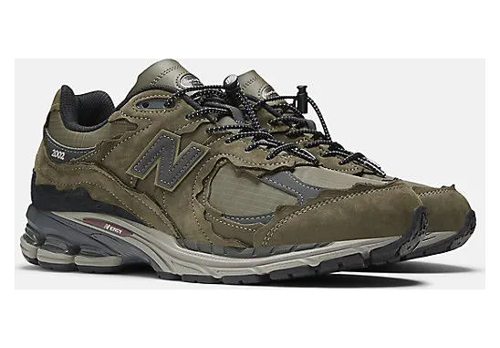 new-balance-2002r M2002RDN