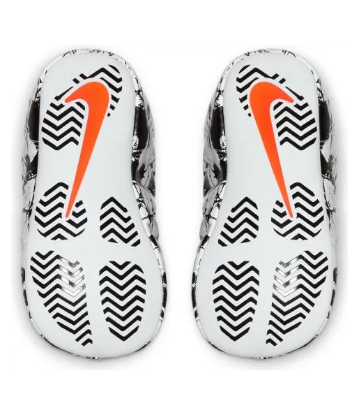 nike-air-foamposite 644790-011