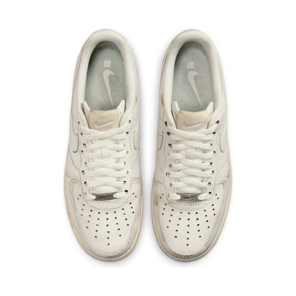Nike Air Force 1 Low “.SWOOSH – Dirty Triple White” (HJ9346-100)
