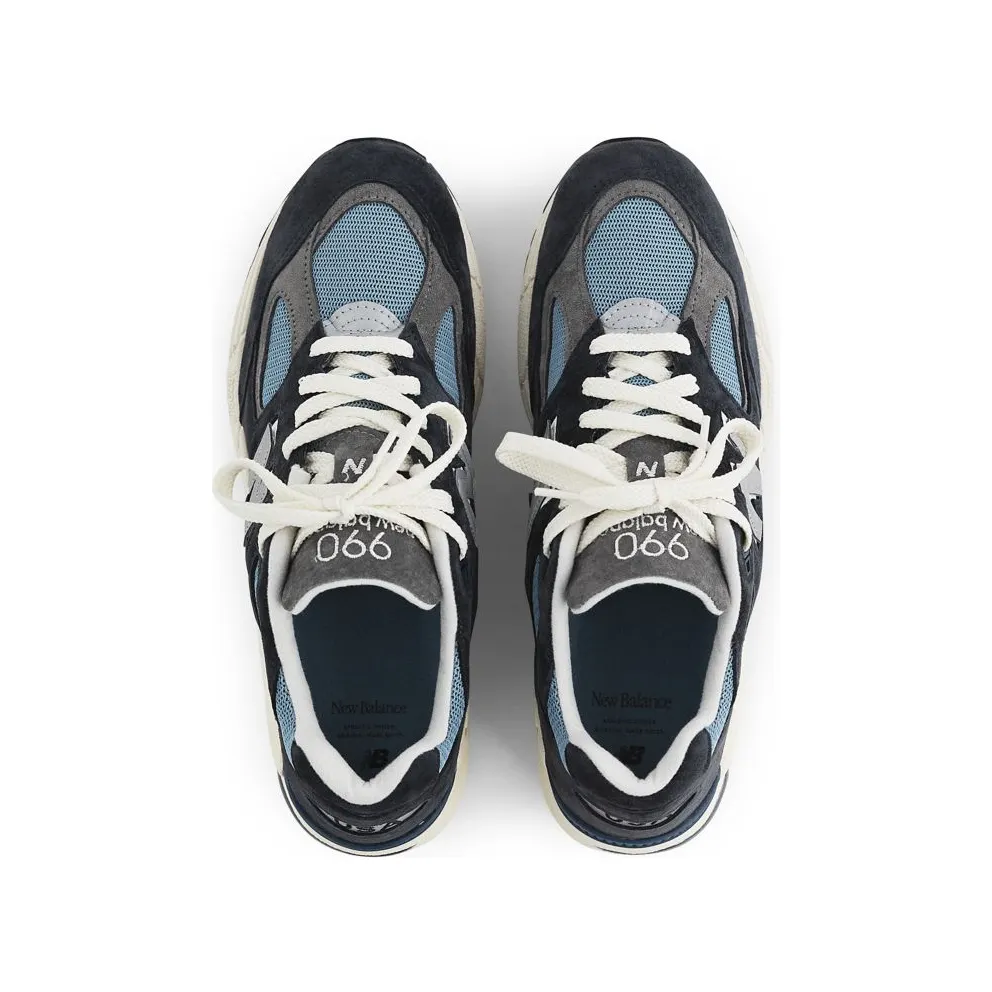 New Balance Navy 990V2 – “Navy / Castlerock” (M990TB2)