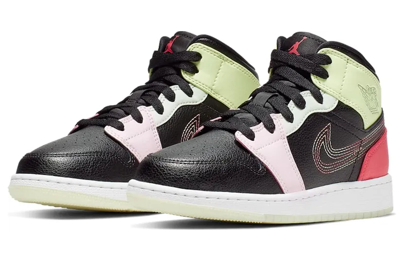air-jordan-1 AV5174-076