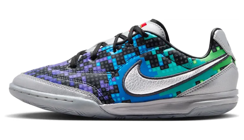 Nike Streetgato Metallic Silver/Green Strike/Black/White (IO2390-001)