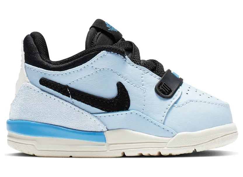 air-jordan-2-low CD9056-400