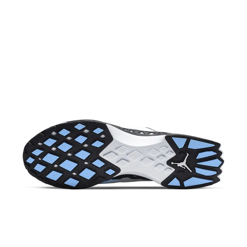 Jordan Trunner Nxt React White Black University Blue White/Black-University Blue-Metallic Silver (AV1201-104)