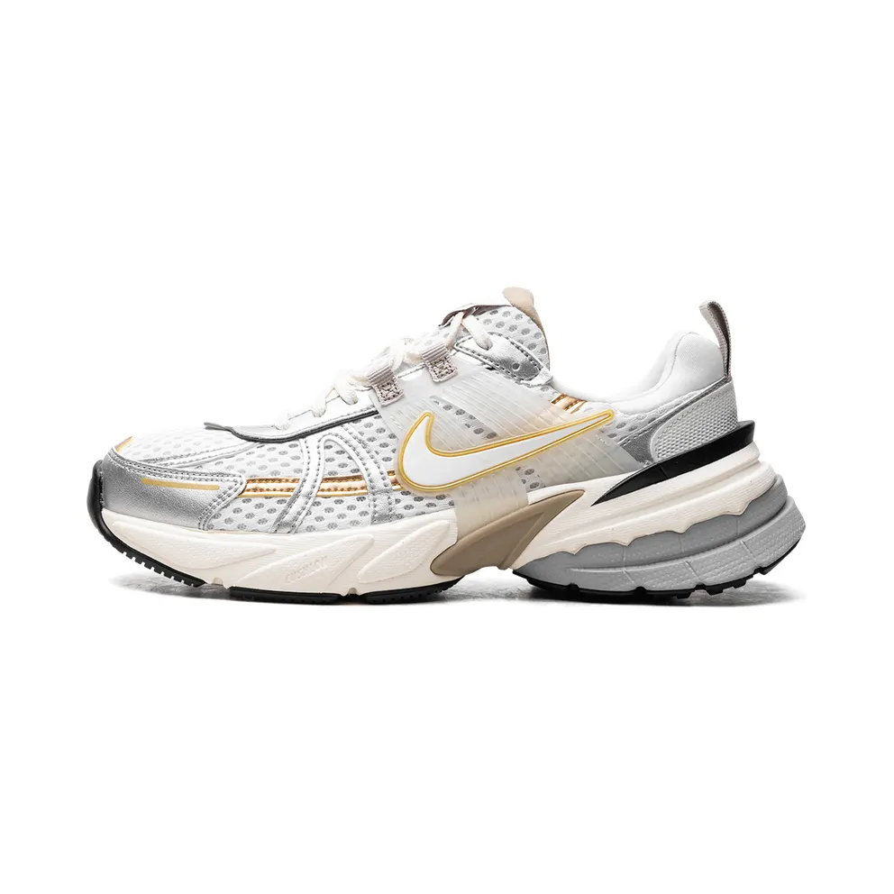 Nike V2K Run “Khaki Metallic Silver” (HJ7245-100)