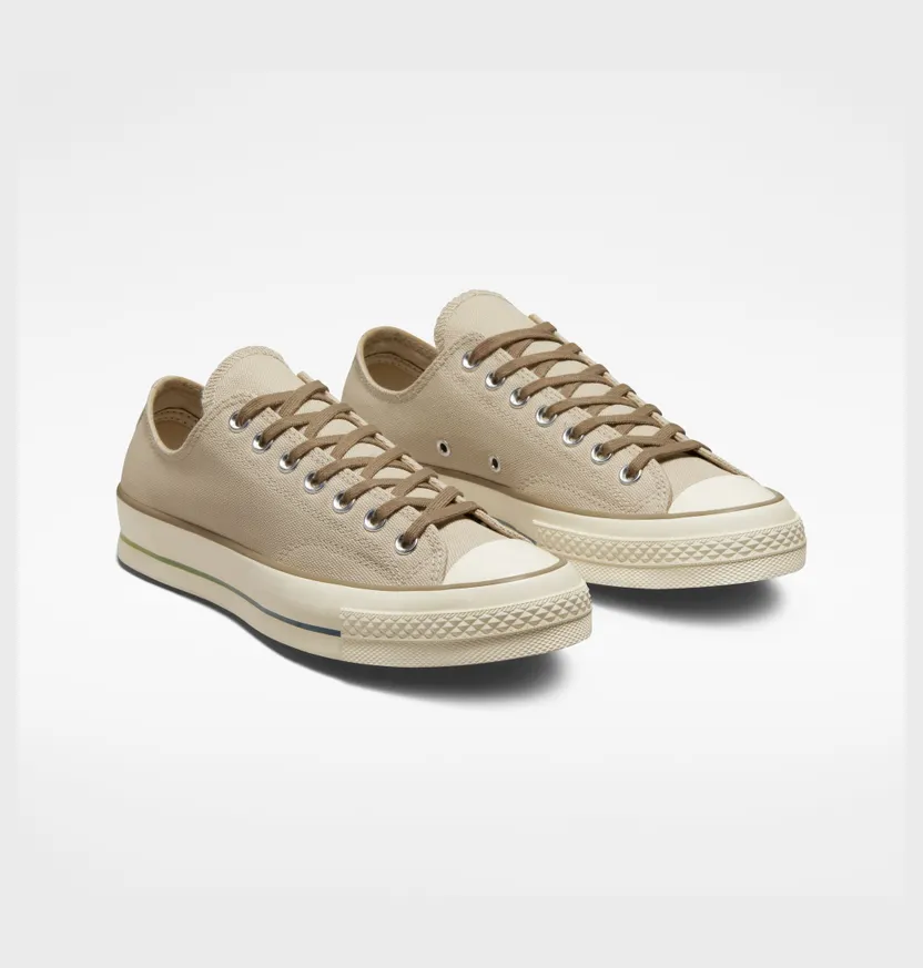 converse-chuck-taylor-all-star A02771C