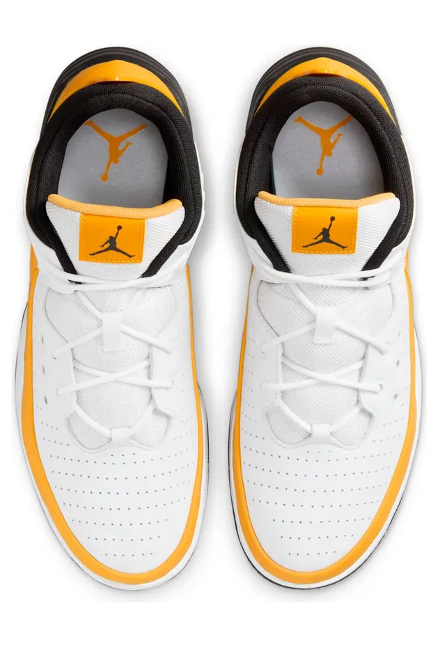 air-jordan-max-aura DZ4353-701