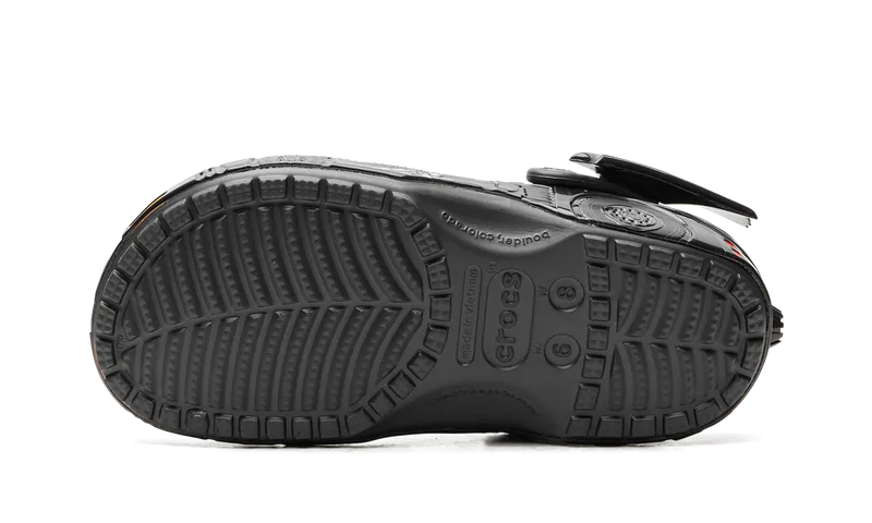 Crocs Clog “Batmobile” (210219-001)