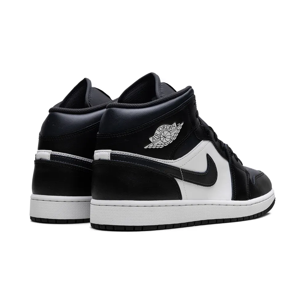 Jordan 1 Mid “Off Noir Toe” (DQ8426-010)