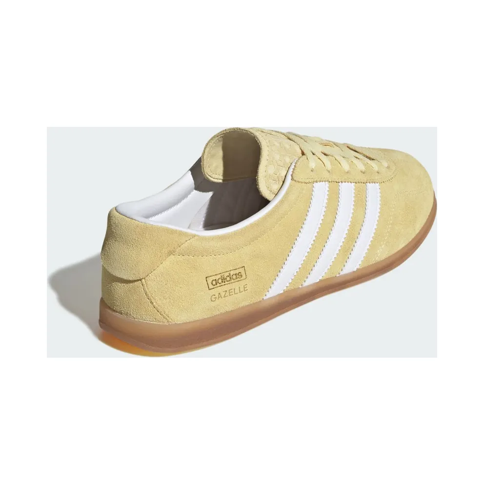 Adidas Gazelle Lo Pro Almost Yellow / Cloud White / Gum (JR8894)