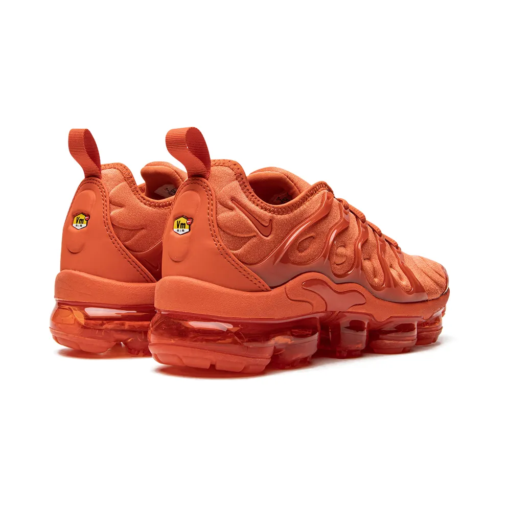 Nike AIR VAPORMAX PLUS “Triple Orange” (DZ4440-800)