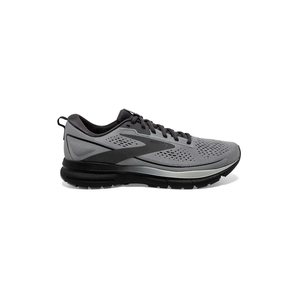brooks-trace-3 110412-1D-049