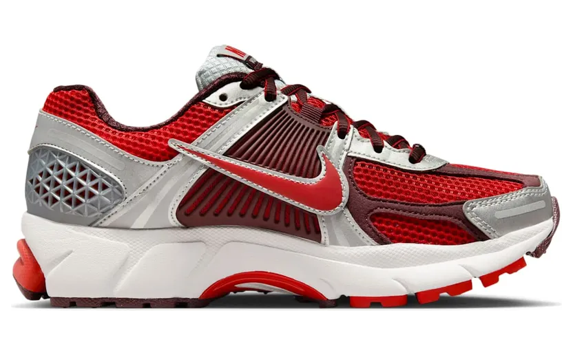 nike-vomero FN7778-600