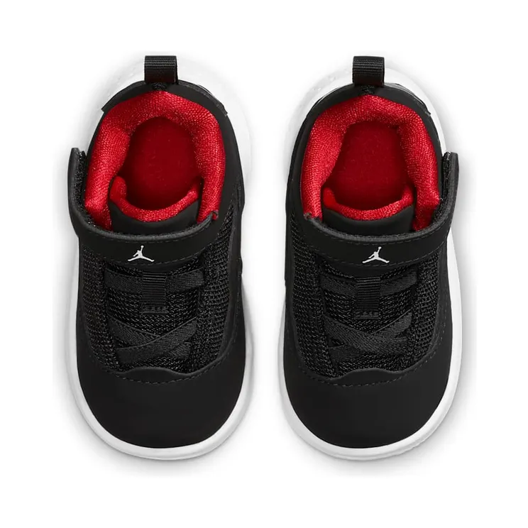 air-jordan-max-aura CN8096-016