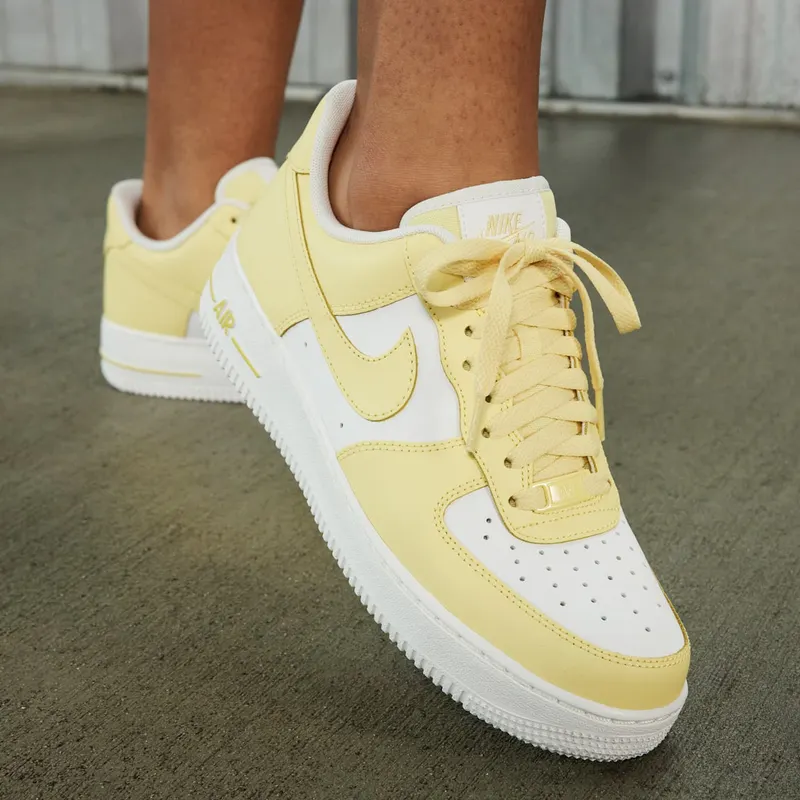 Nike Air Force 1 Low ’07 Light Lemon Venom (HF0119-700)