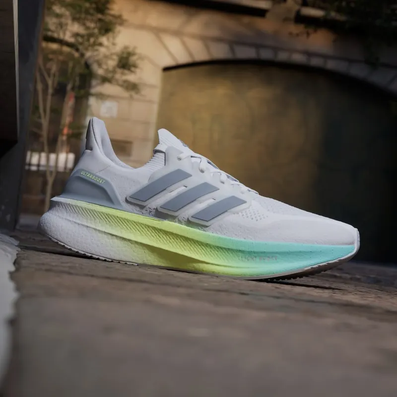 Adidas Ultraboost 5 Cloud White / Halo Silver / Flash Aqua (KJ3584)