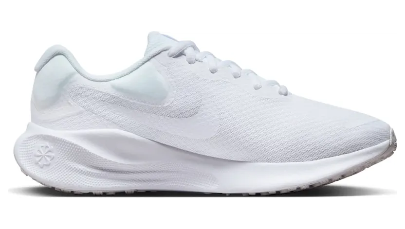 nike-revolution FB2208-100