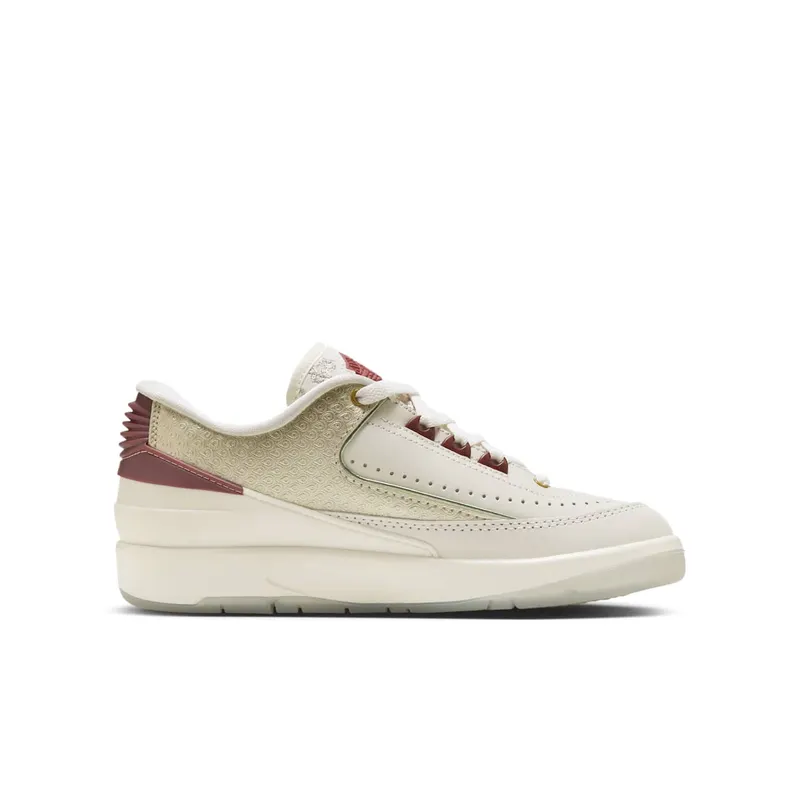 Jordan 2 Retro Low Year of the Dragon (FJ6871-100)