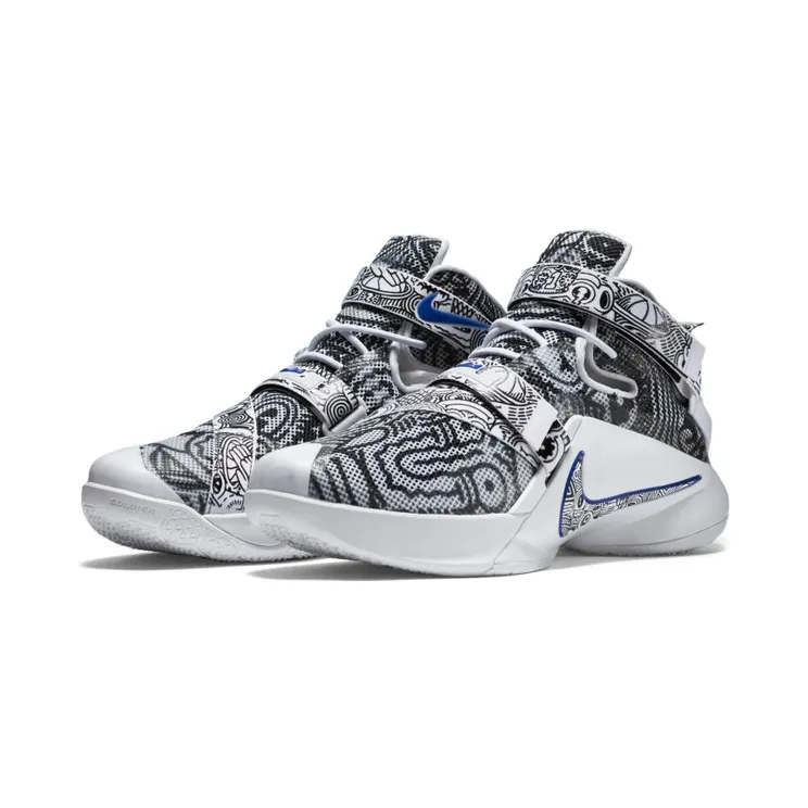 nike-lebron 810803-014