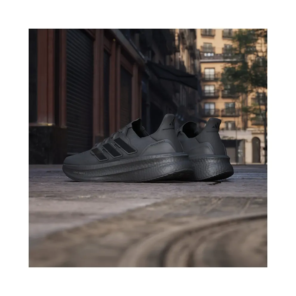 Adidas Ultraboost 5 Core Black / Core Black / Core Black (ID8812)