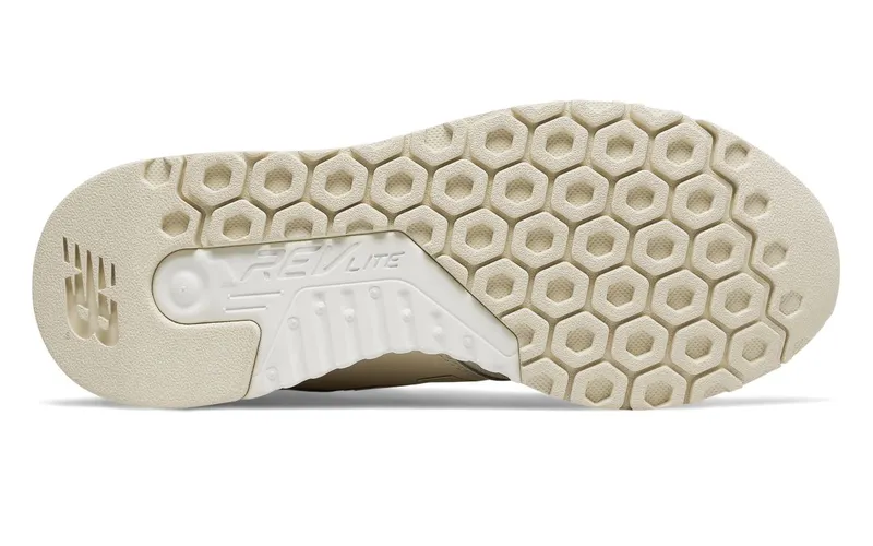 New Balance 247 Classic Beige (WRL247CB)