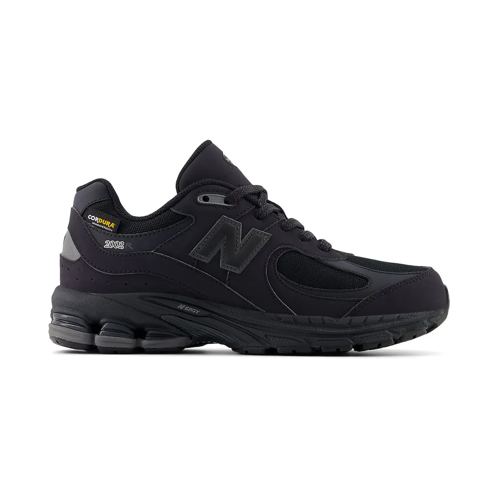 New Balance 2002R GS “Cordura Pack – Phantom Black” (GC2002PJ)