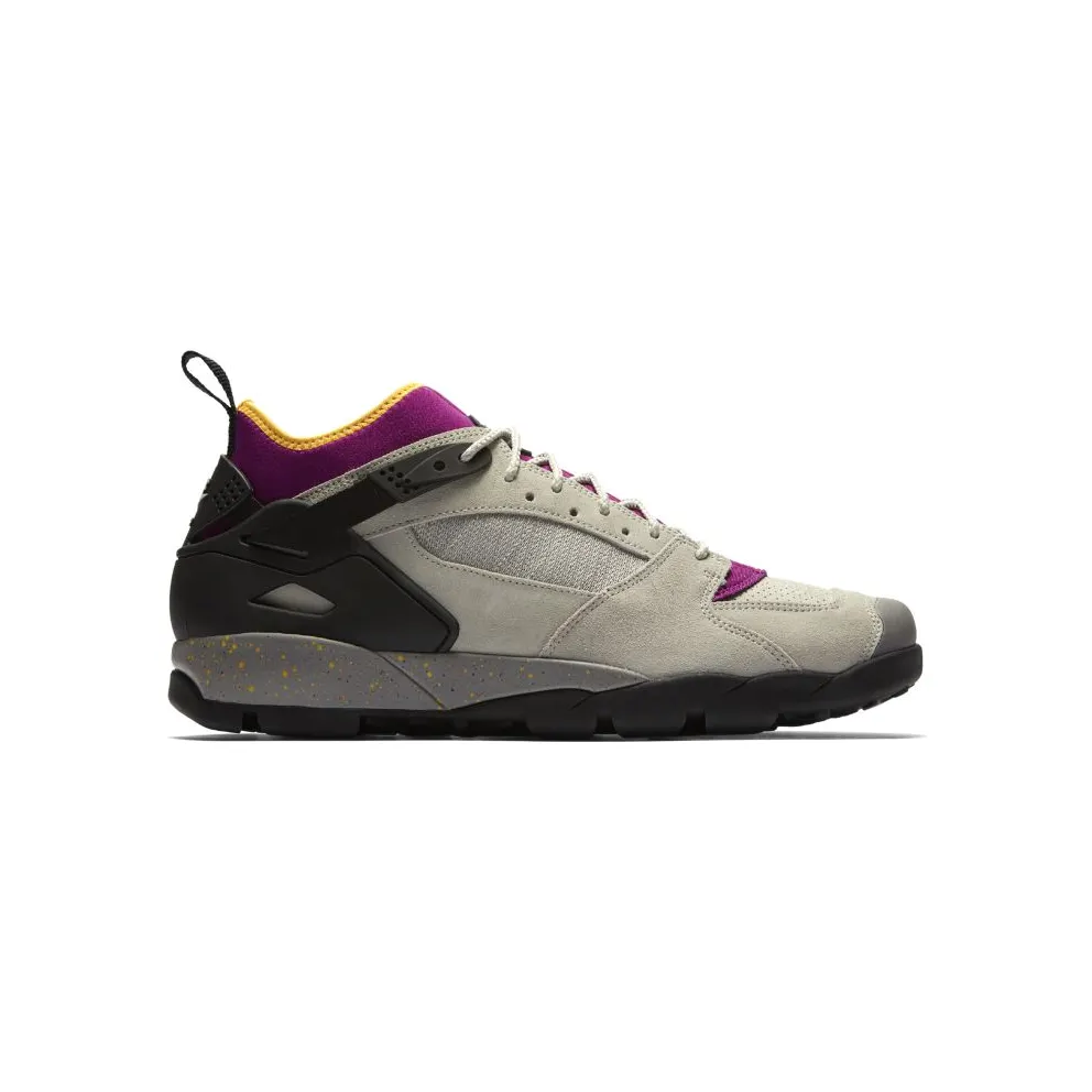 Nike Air Revaderchi Granite Red Plum Granite/Black-Red Plum-Pro Gold (AR0479-001)