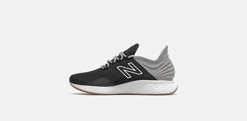 New Balance Fresh Foam Roav Tee Shirt Black/Grey (WROAVTK)