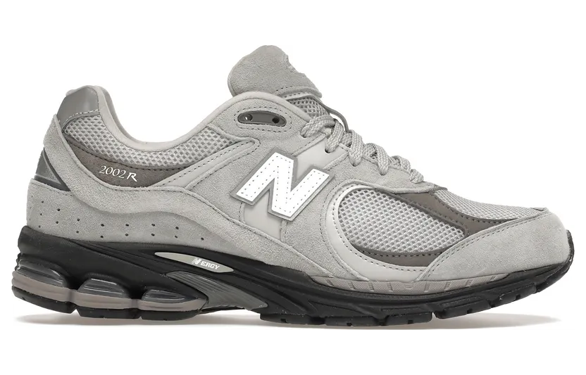 new-balance-2002r M2002RC1