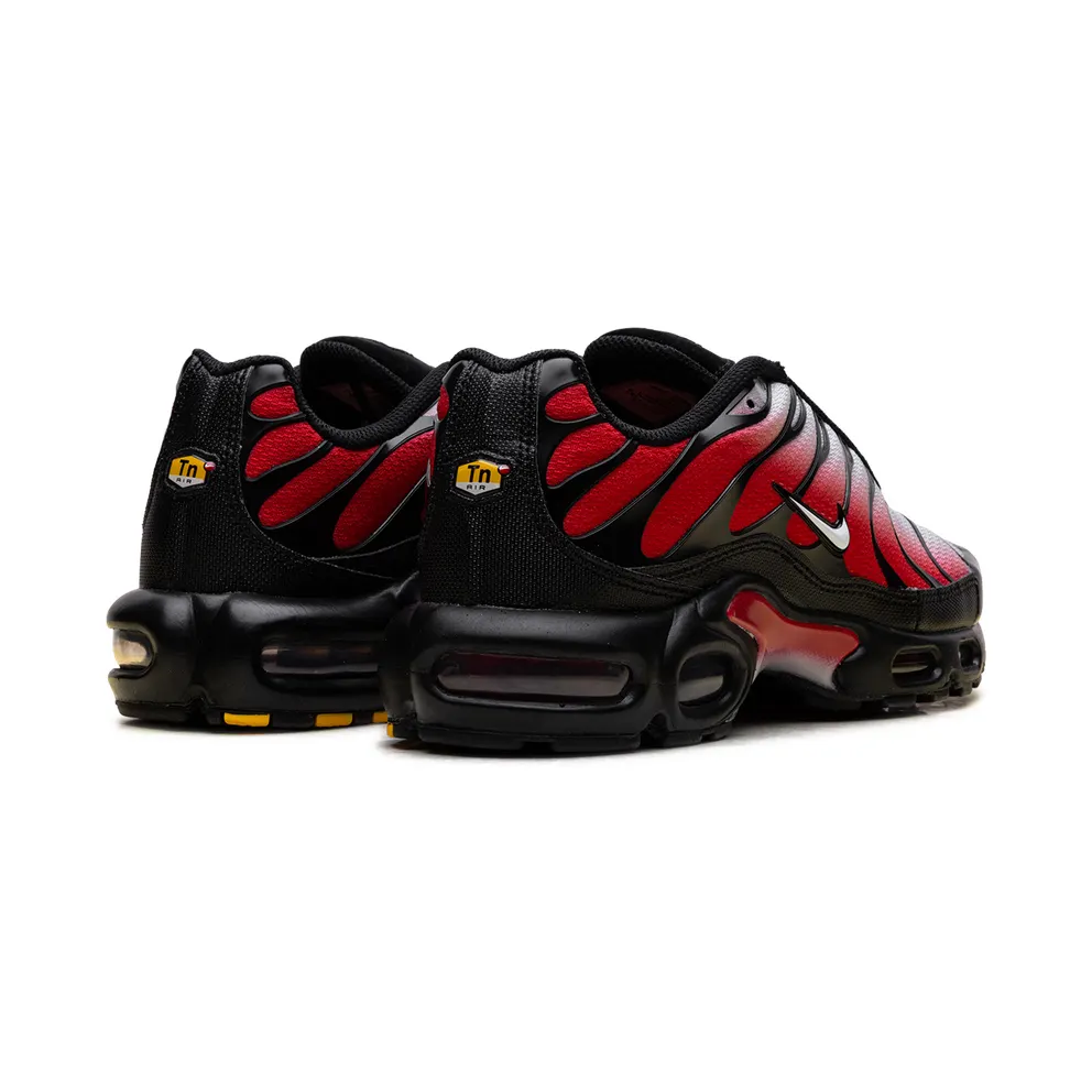 Nike Air Max Plus “Red Black White” (DM0032-017)