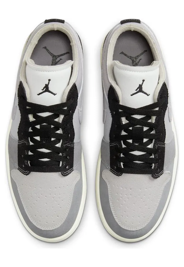 air-jordan-1 DZ4135-002