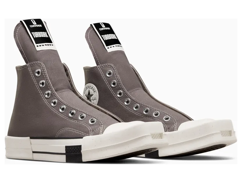 converse-chuck-taylor-all-star A03938C