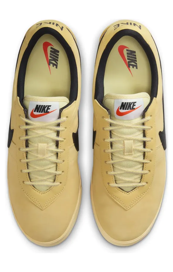 nike-astro-grabber IH2341-700