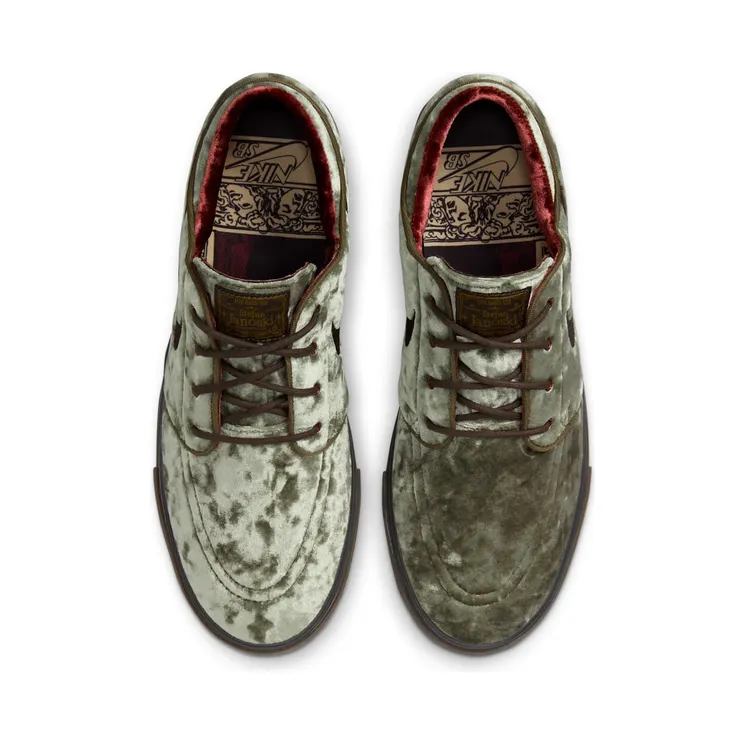 nike-zoom FZ1302-200