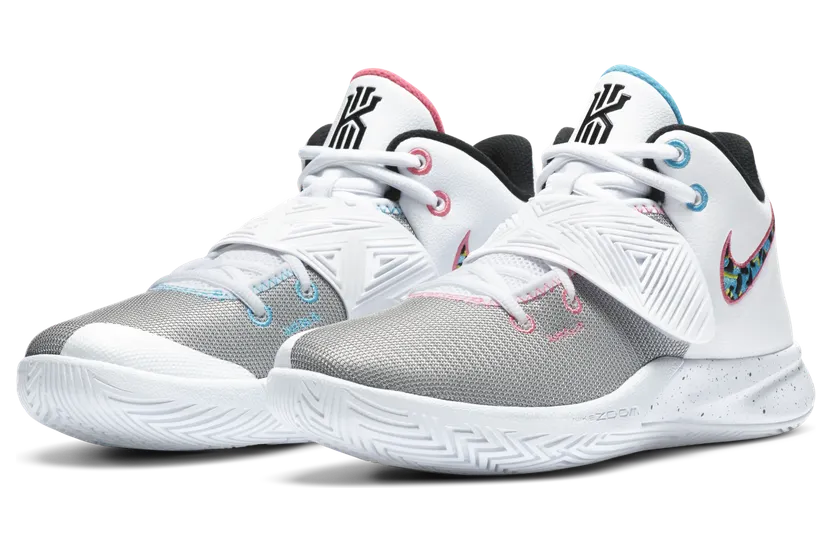 Kyrie Flytrap 3 Wit (BQ3060-104)