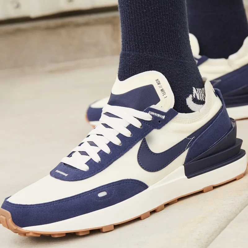 nike-sneaker DQ7685-101
