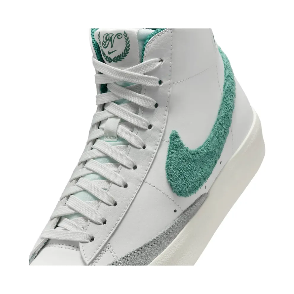 Nike Blazer Mid ’77 Summit White Phantom Light Pumice Bicoastal (FZ1158-100)
