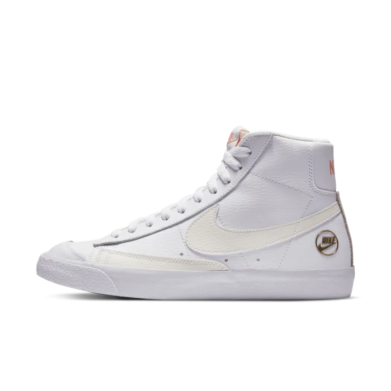 Nike Blazer Mid 77 White Sail Metallic Gold (W) White/Sail-Metallic Gold-Atomic Pink (DC1421-100)
