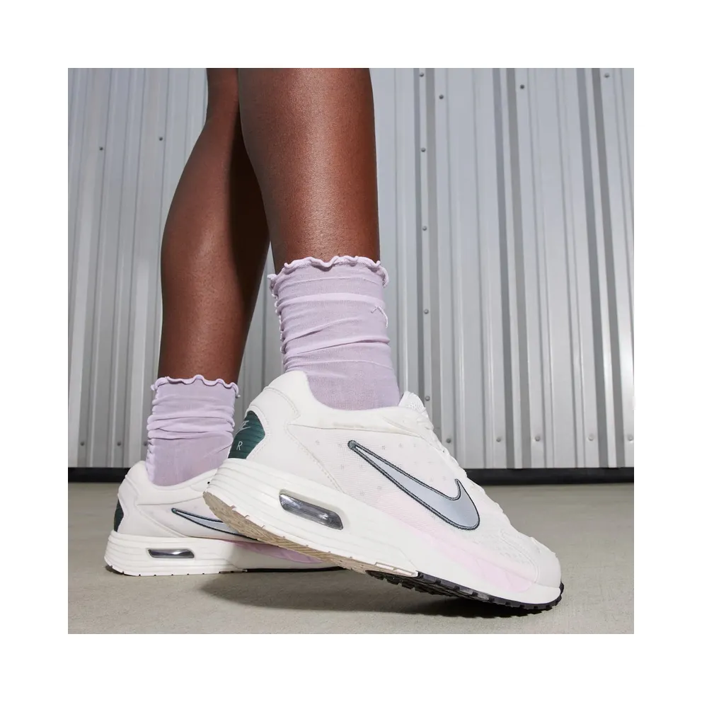 Nike Air Max Solo “LIGHT PINK” (FN0784-006)