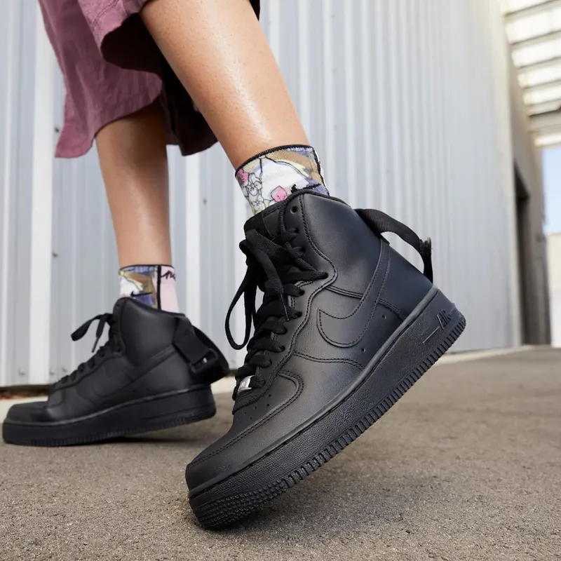 nike-air-force DD9624-001