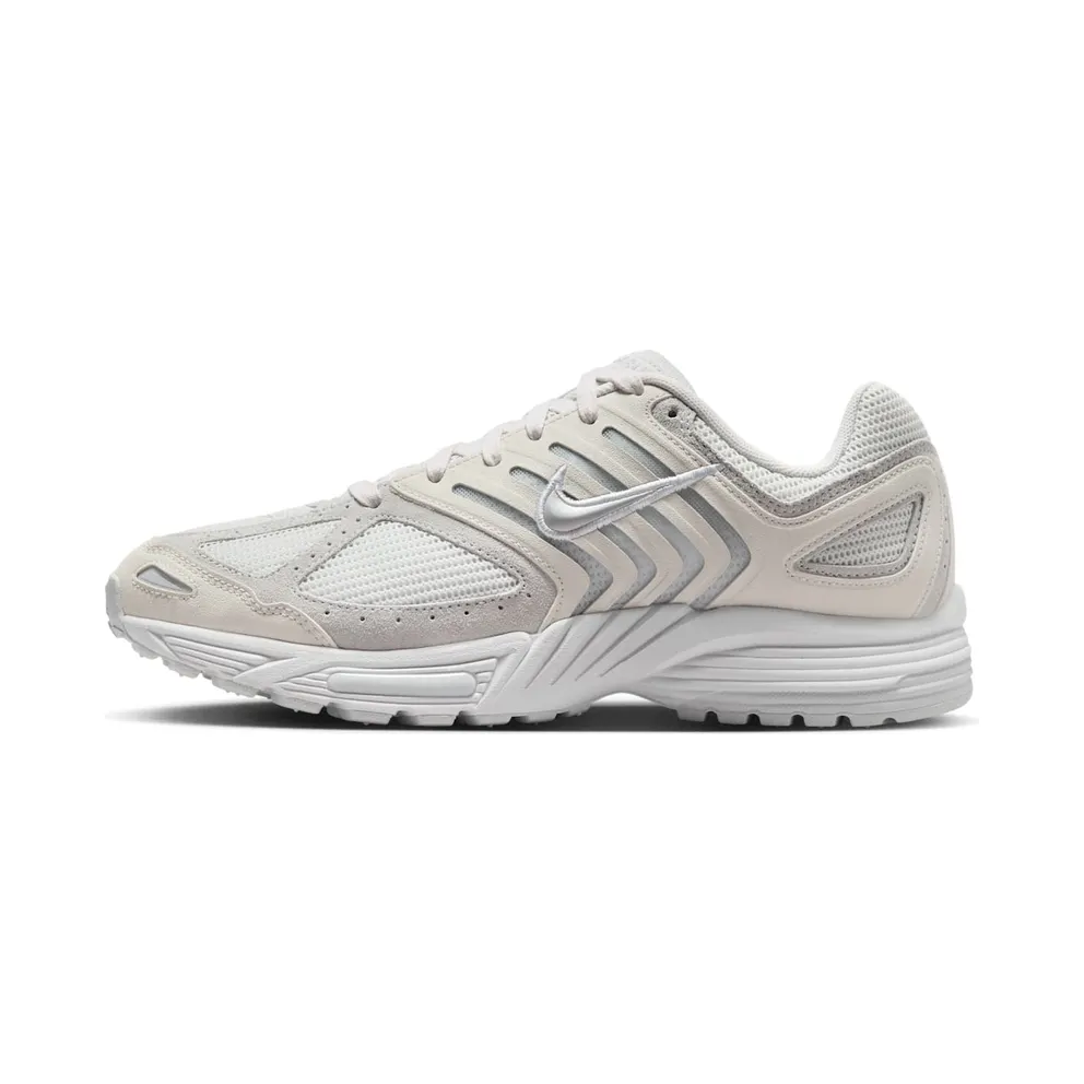 Nike Air Pegasus 2005 SE “Platinum/Metallic Platinum” (IB2983-001)