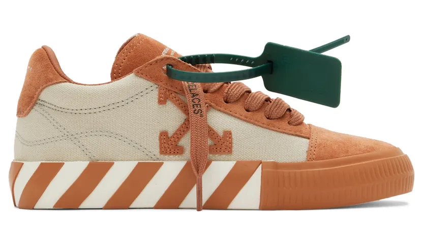 Off-White Brown & Beige Vulcanized Low-Top Sneakers (OWIA178S22LEA0016164)