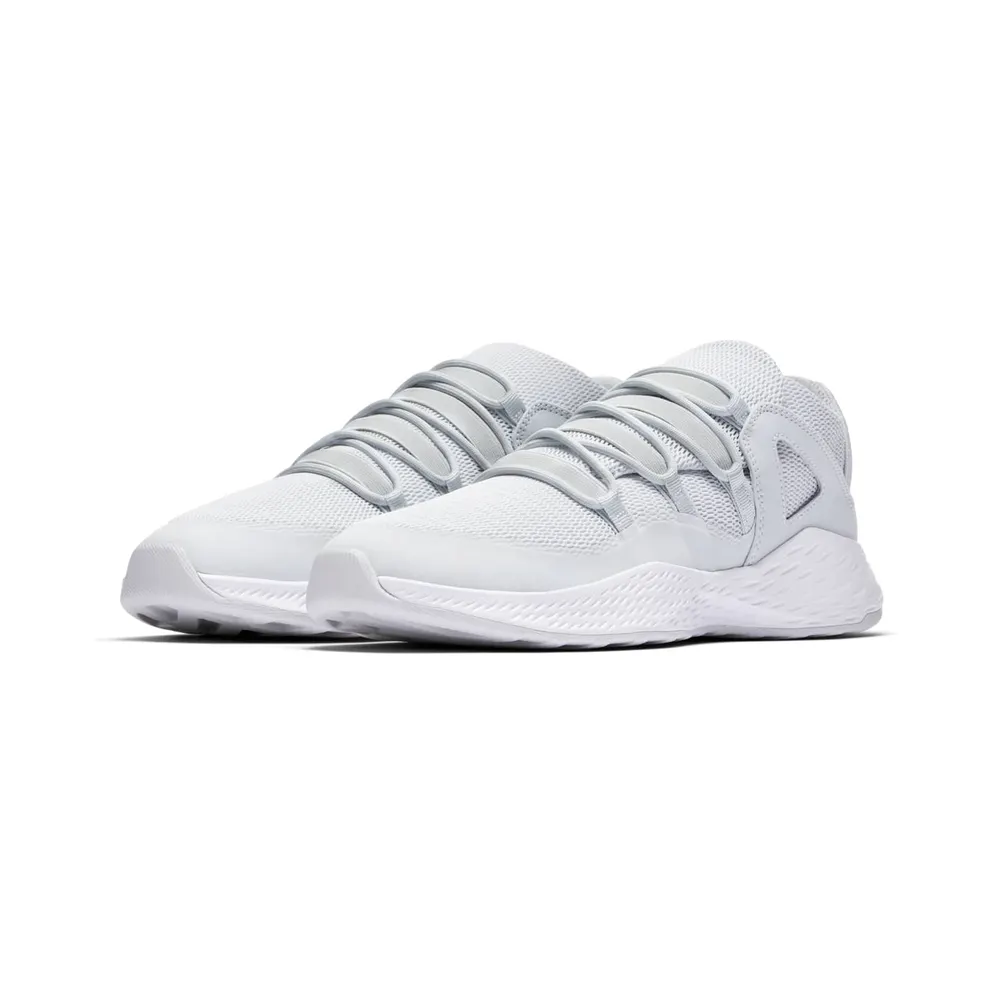 Jordan Formula 23 Low “Pure Platinum / White” (919724-015)