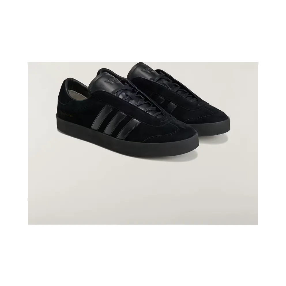 adidas Y-3 Gazelle “Black / Black / Black” (LA6689)
